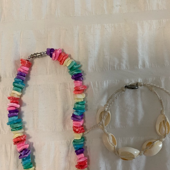 Shell Jewelry Set - Picture 7 of 12